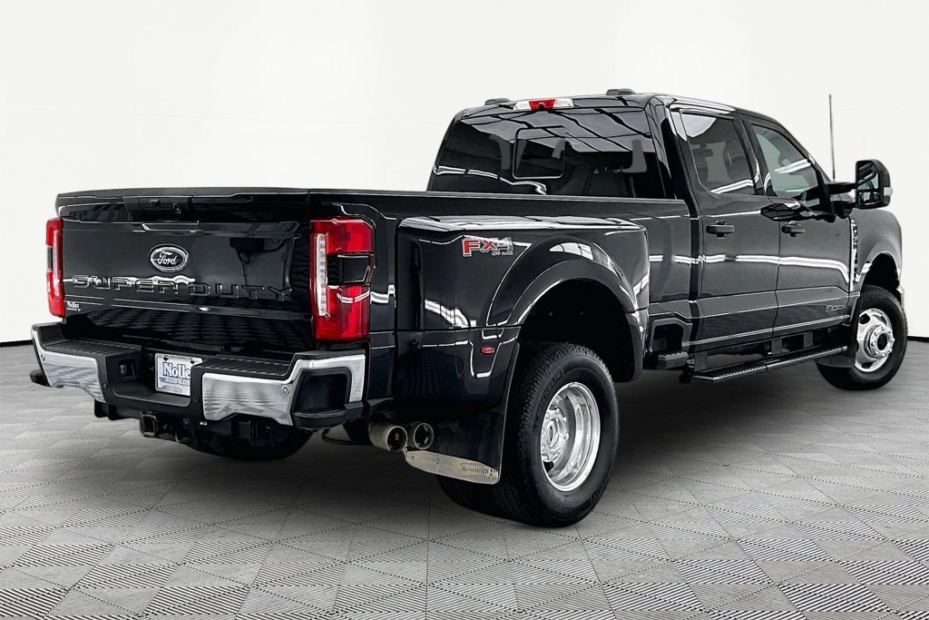 Certified 2025 Ford F350 XLT w/ 360-Degree Camera Package AWD/4WD image 2