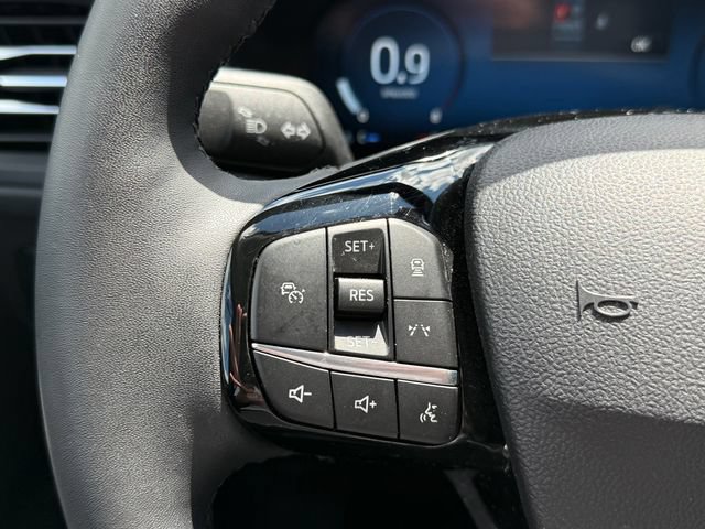 Certified 2023 Ford Escape Platinum AWD/4WD image 21