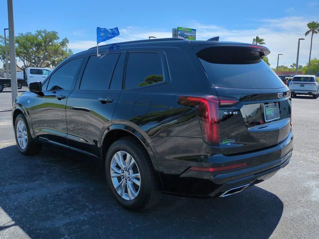 Used 2025 Cadillac XT6 Luxury image 7