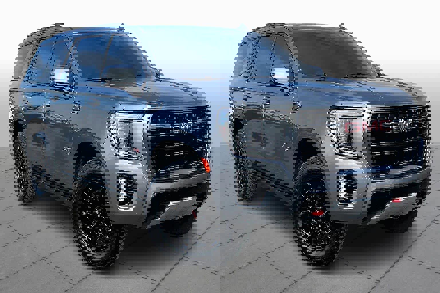 Used 2021 GMC Yukon AT4 w/ AT4 Premium Package image 2