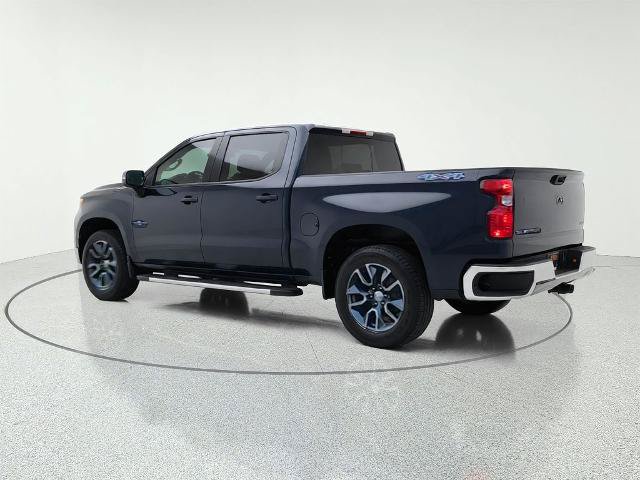 Used 2022 Chevrolet Silverado 1500 LT AWD/4WD image 5