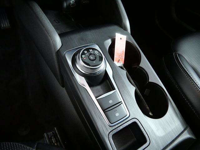 Certified 2024 Ford Escape Platinum AWD/4WD image 20