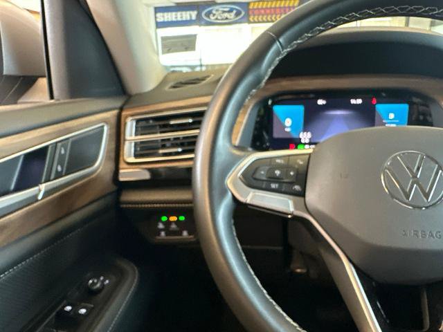 Used 2024 Volkswagen Atlas SE AWD/4WD image 20