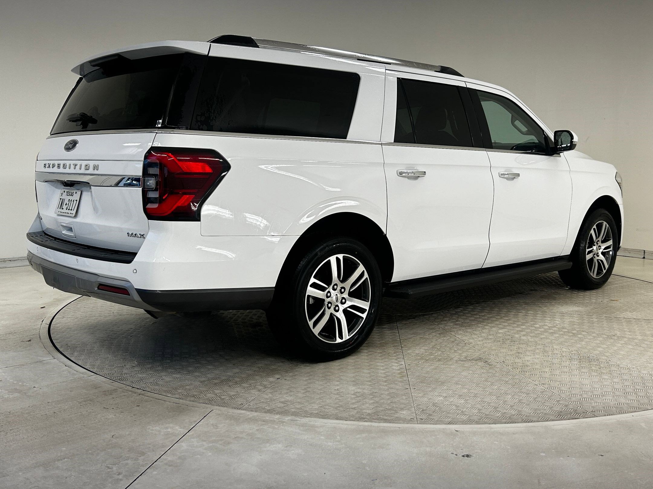 Certified 2024 Ford Expedition Max Limited image 8