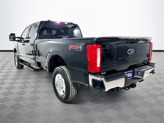 Certified 2025 Ford F350 XLT w/ FX4 Off-Road Package image 3
