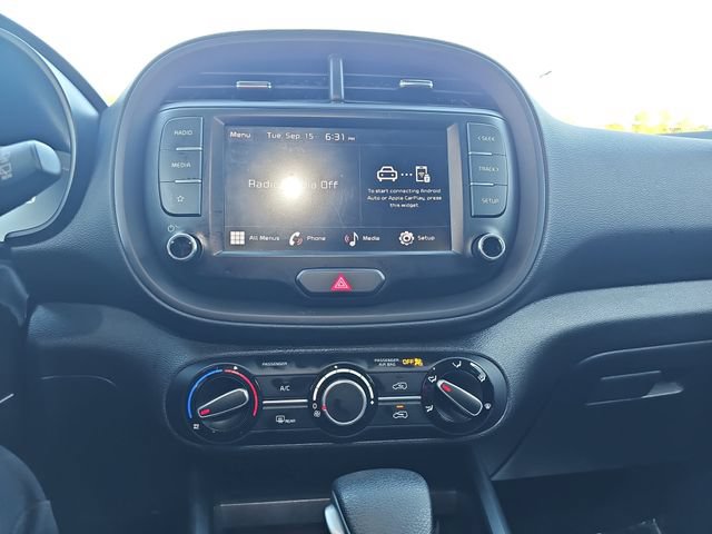 Used 2024 Kia Soul LX w/ Option Group 015 FWD image 19