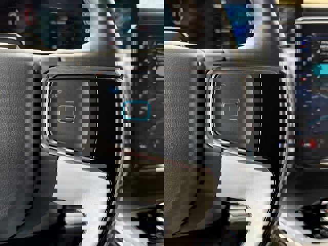 Certified 2025 Ford Expedition Max Platinum image 21