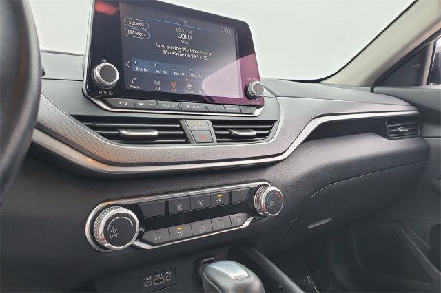 Used 2024 Nissan Altima 2.5 SR image 16