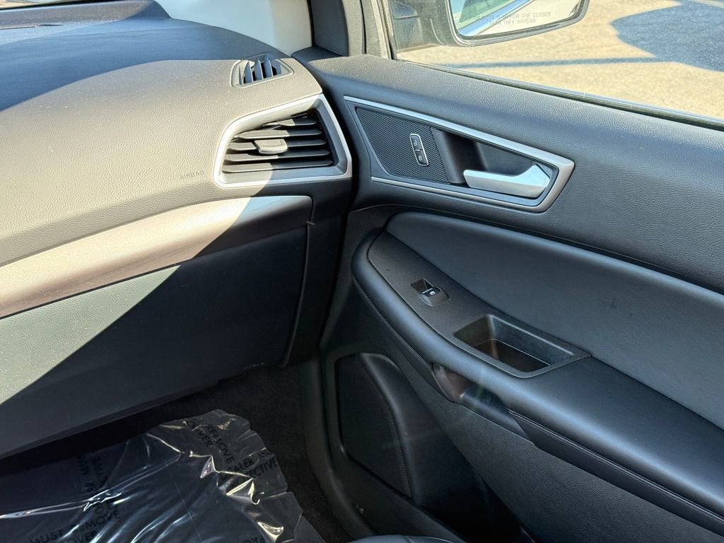 Certified 2024 Ford Edge SEL w/ Convenience Package image 15