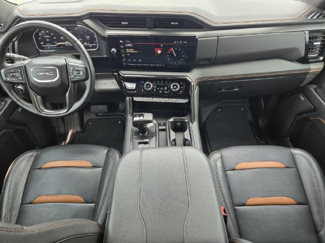 Used 2024 GMC Sierra 1500 AT4 w/ Technology Package AWD/4WD image 25