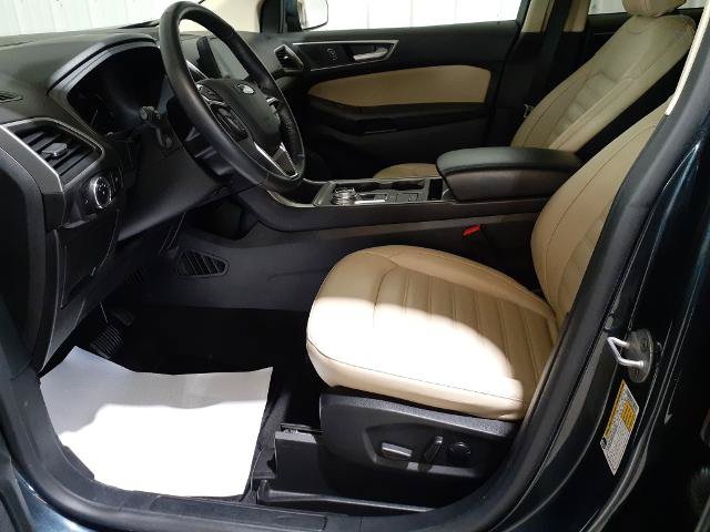 Certified 2024 Ford Edge SEL AWD/4WD image 2