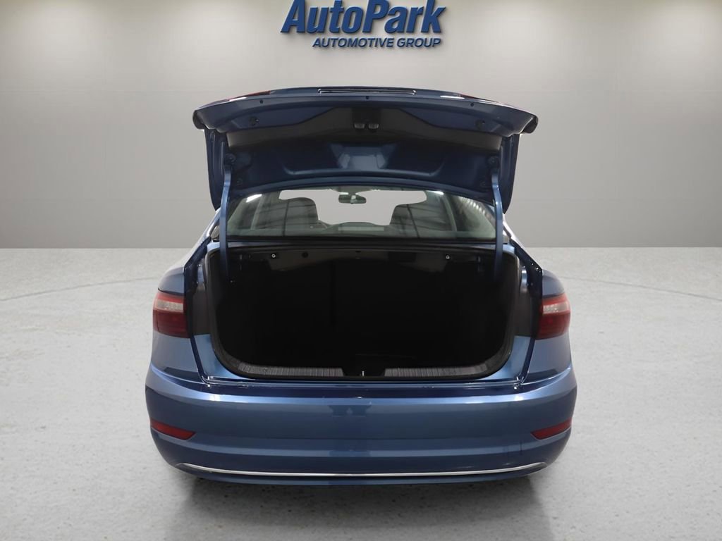 Used 2020 Volkswagen Jetta SE image 21