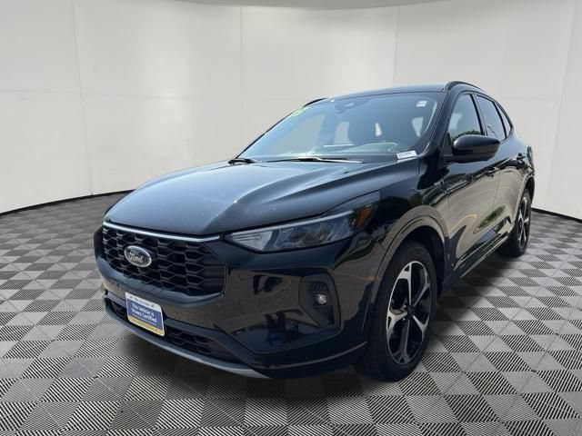 Certified 2023 Ford Escape ST-Line Select w/ Tech Pack #2 AWD/4WD image 12