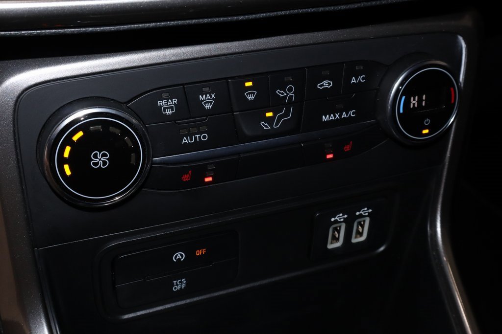 Certified 2022 Ford EcoSport SE image 30