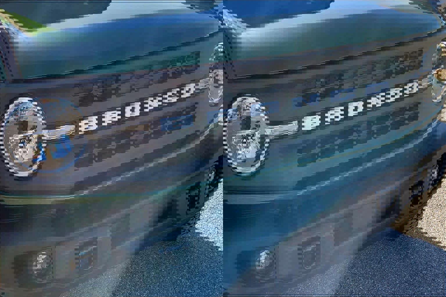 Certified 2024 Ford Bronco Black Diamond image 29