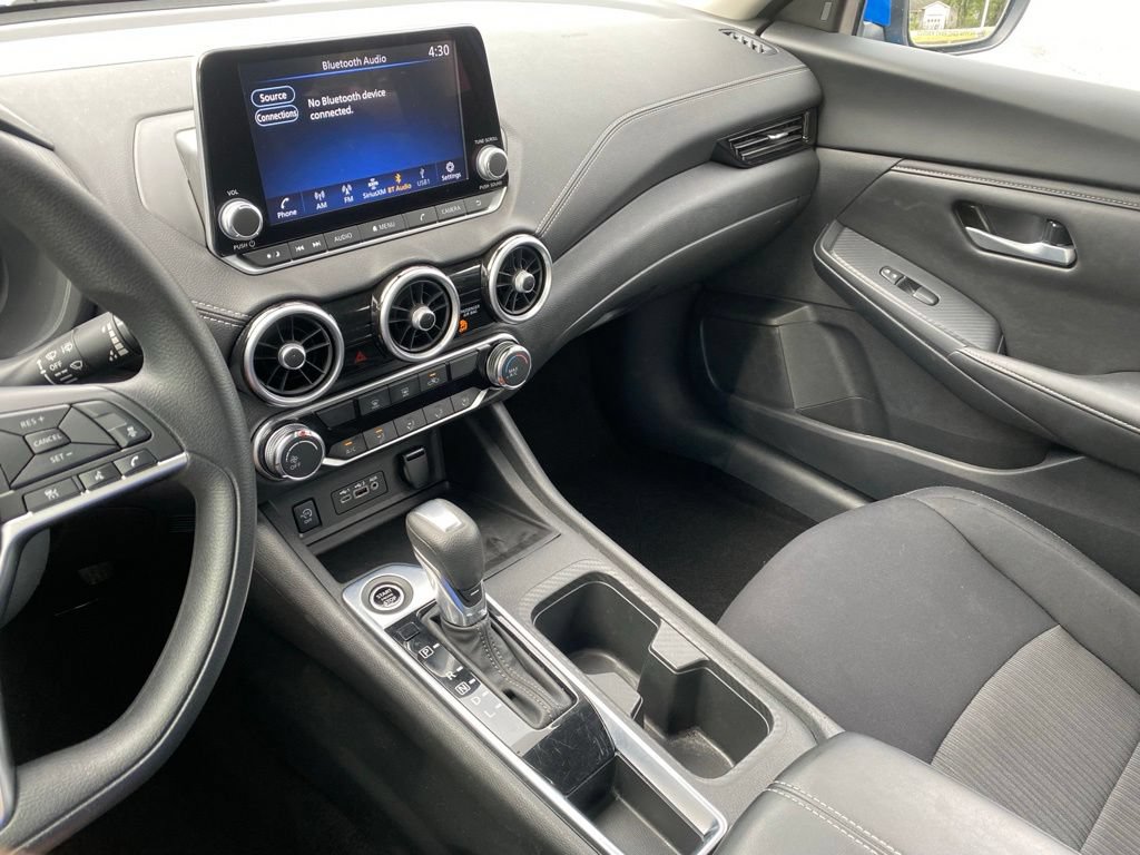 Used 2025 Nissan Sentra SV FWD image 24