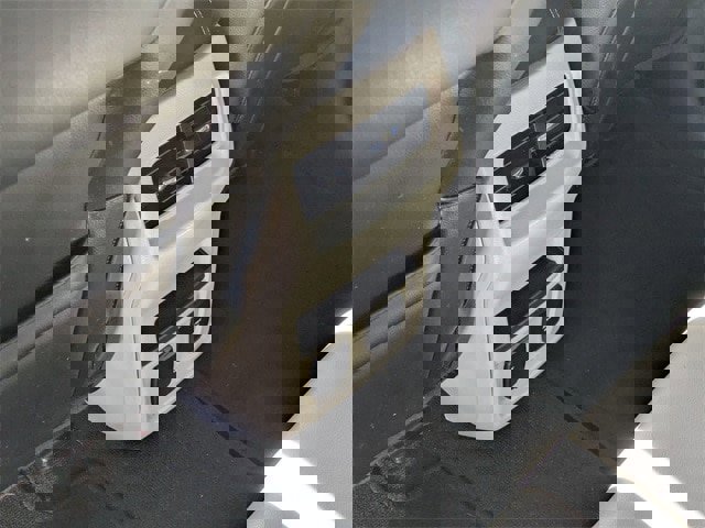 Certified 2020 Ford Edge Titanium image 29