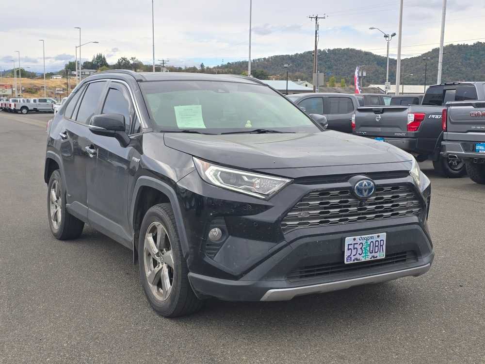 Used 2020 Toyota RAV4 Limited AWD/4WD image 18