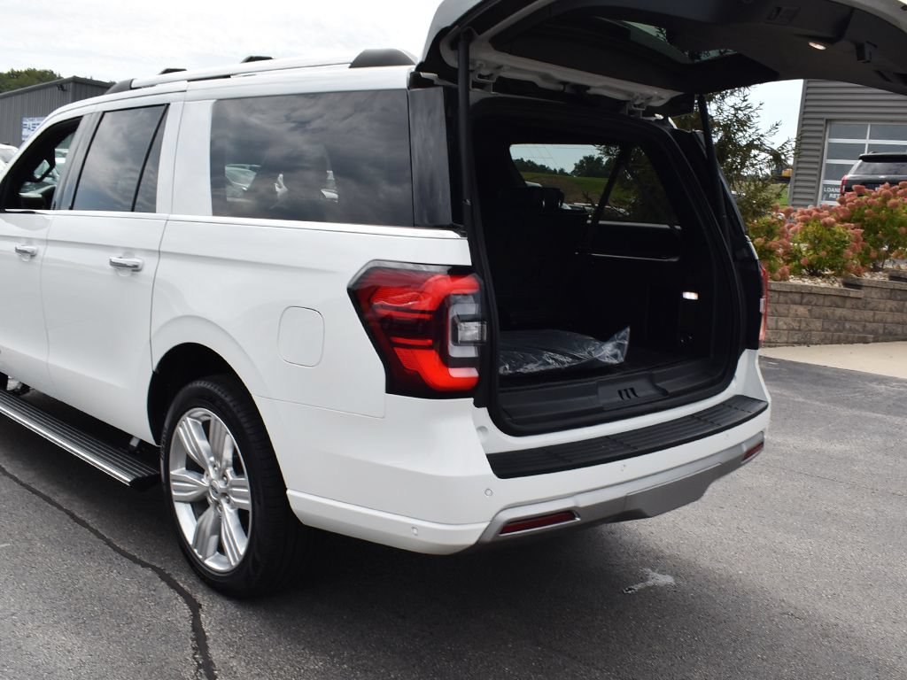 Certified 2024 Ford Expedition Max Platinum AWD/4WD image 27