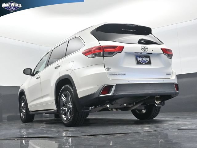 Used 2019 Toyota Highlander Limited Platinum FWD image 21