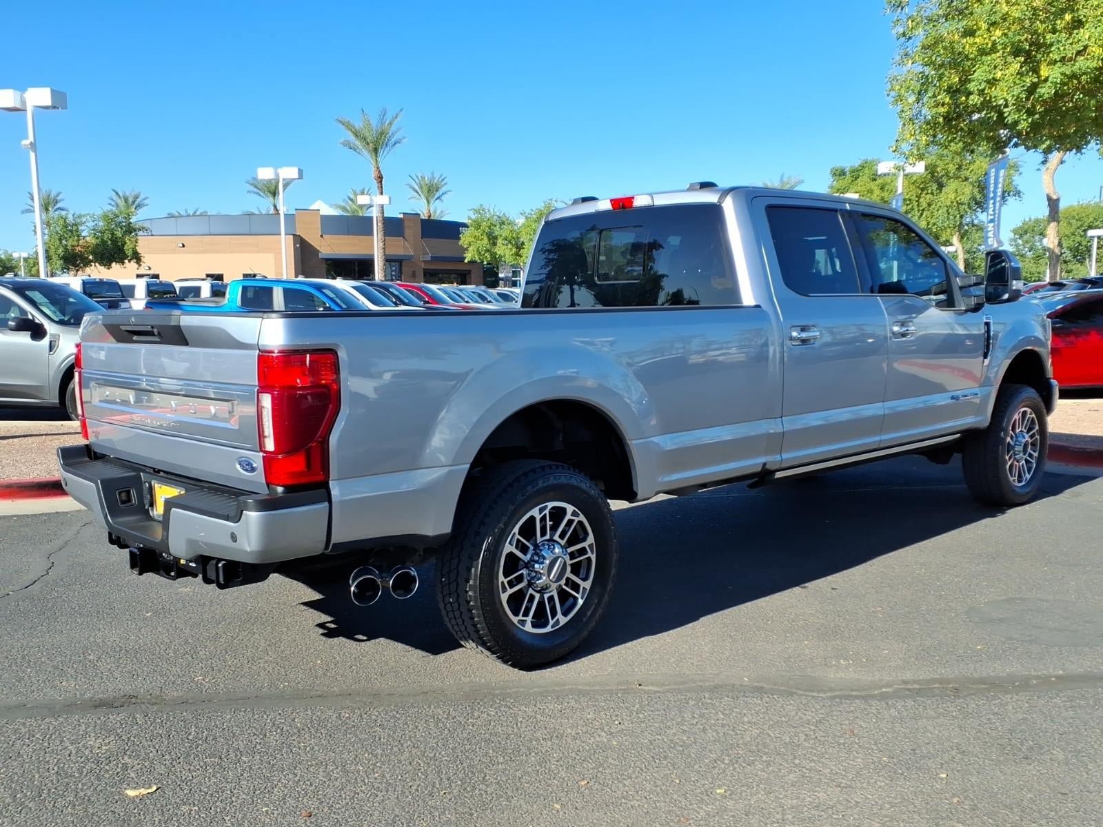 Certified 2022 Ford F350 Platinum AWD/4WD image 4