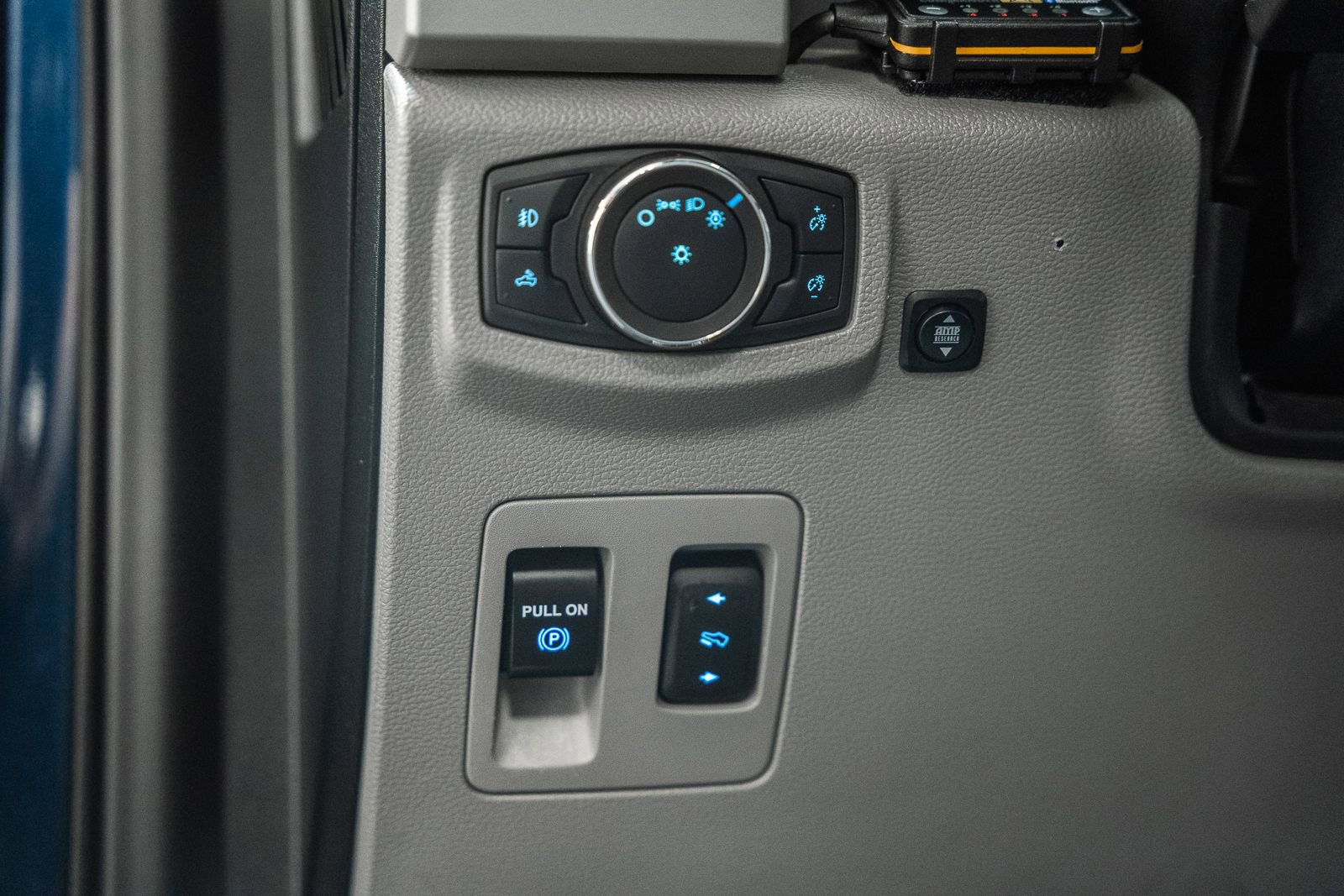 Certified 2020 Ford F150 Lariat image 53