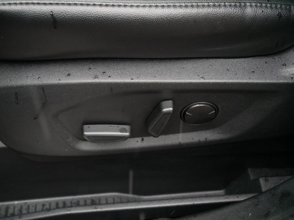 Certified 2024 Ford Edge Titanium w/ Equipment Group 301A image 16