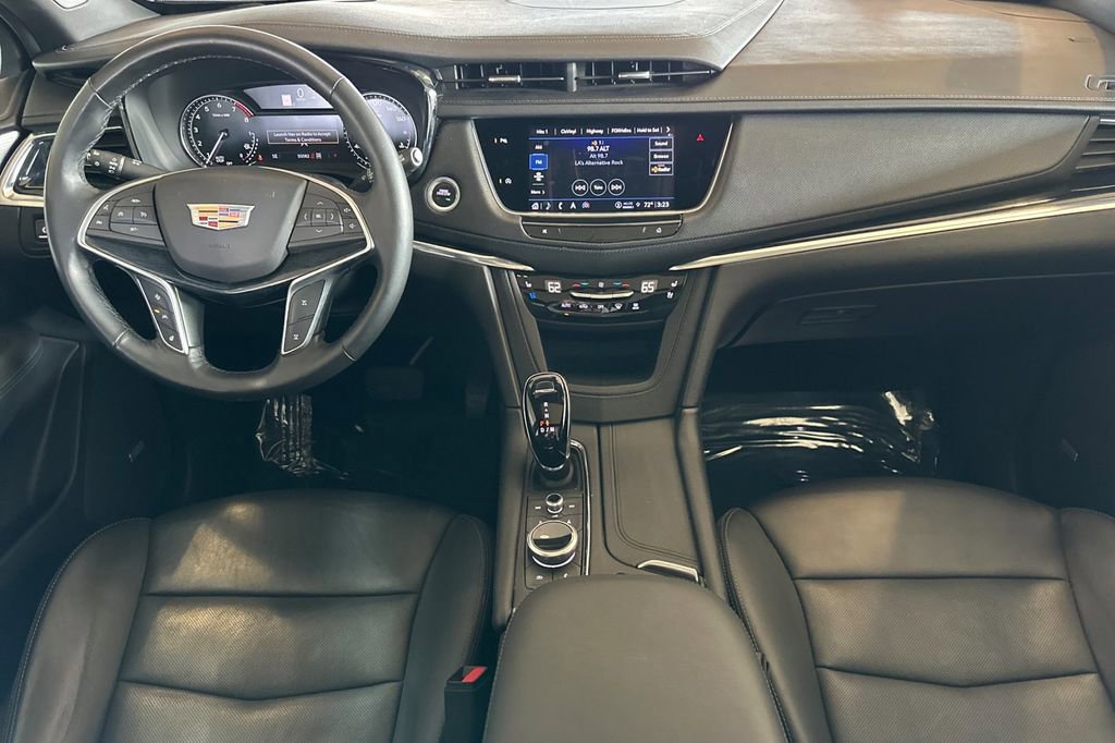 Used 2024 Cadillac XT5 Premium Luxury image 15