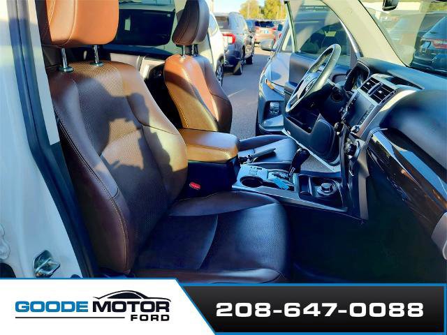 Used 2023 Toyota 4Runner Limited image 26