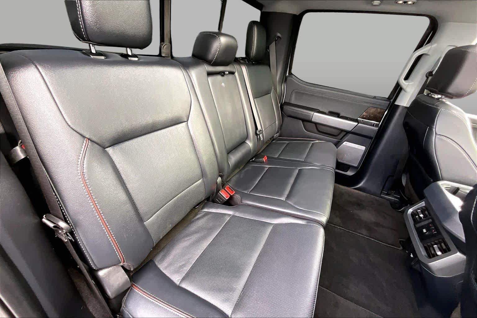 Certified 2023 Ford F250 Lariat w/ Lariat Ultimate Package AWD/4WD image 18