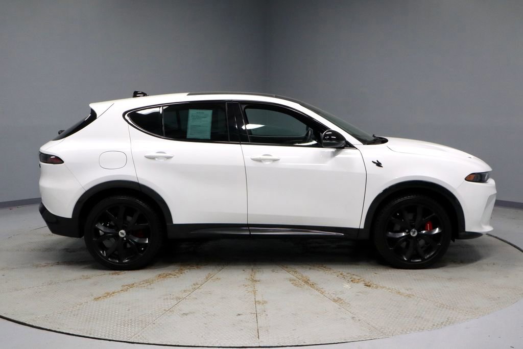 Used 2024 Dodge Hornet R/T Plus AWD/4WD image 6