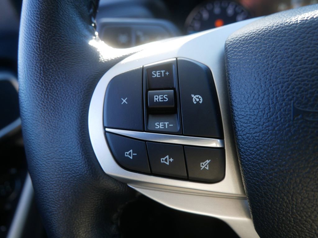 Certified 2022 Ford Explorer XLT w/ Class IV Trailer Tow Package image 18