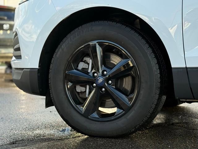 Certified 2021 Ford Edge SE image 42