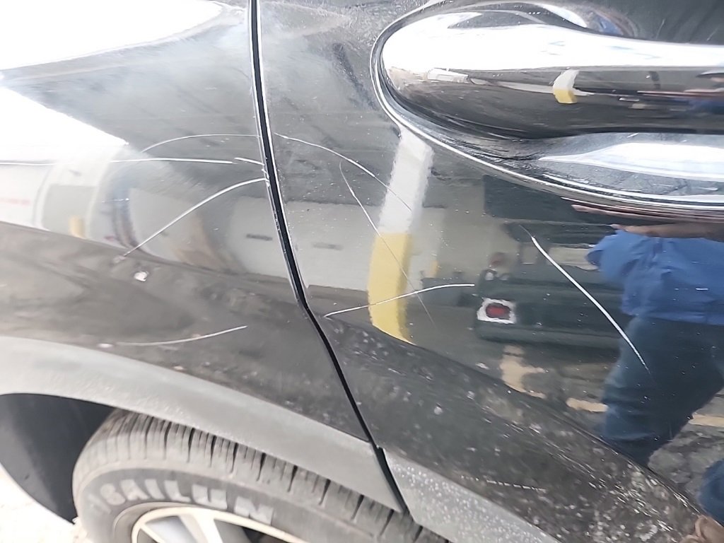 Used 2020 Hyundai Santa Fe SEL w/ Convenience Package image 6