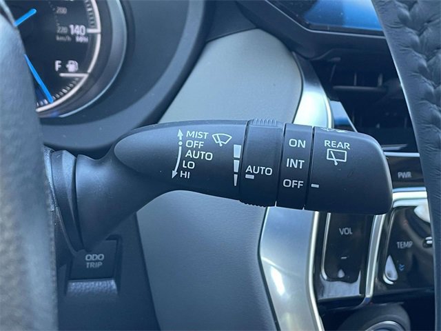 Used 2021 Toyota Venza Limited image 27