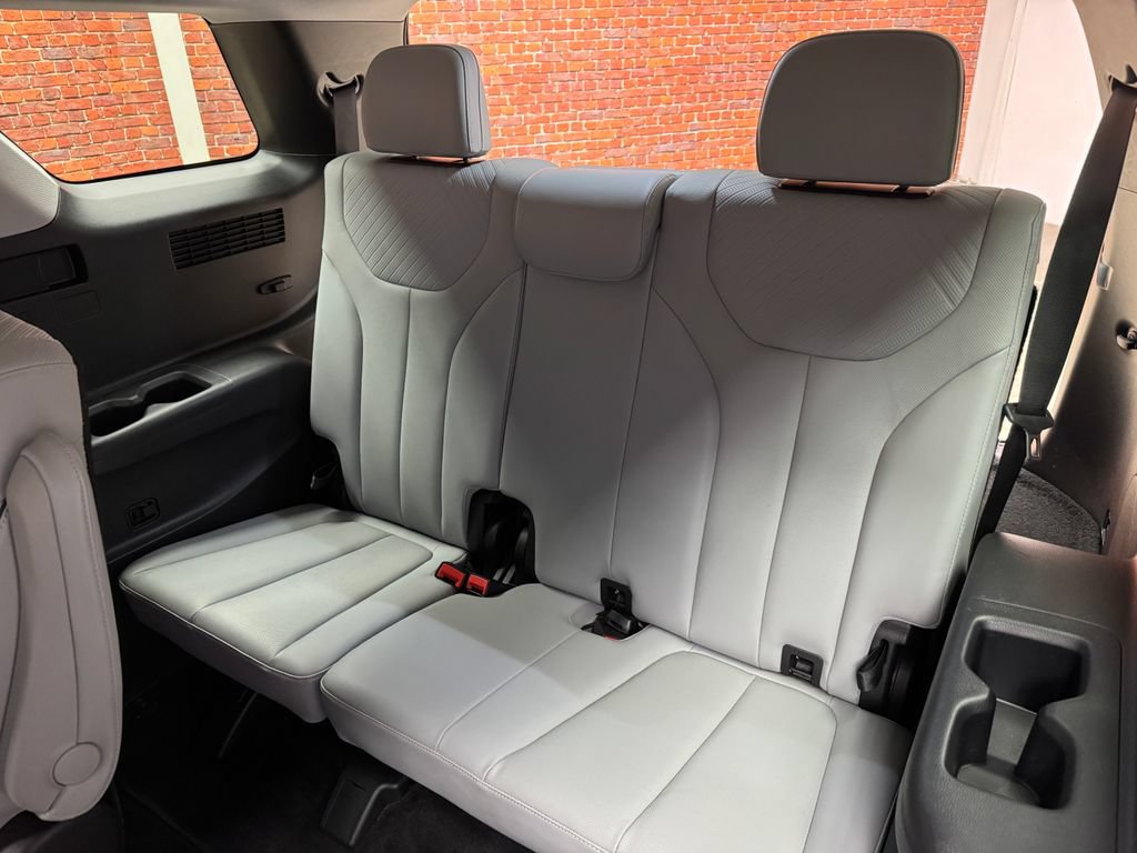 Used 2023 Hyundai Palisade SEL AWD/4WD image 27