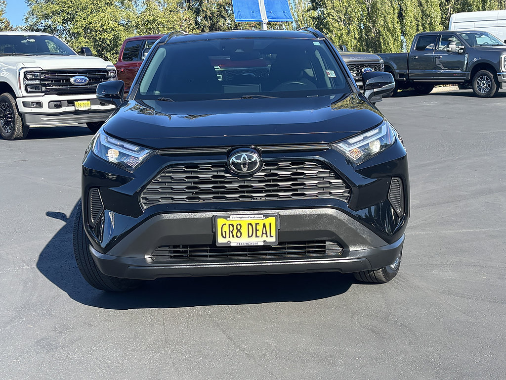 Used 2024 Toyota RAV4 XLE w/ Convenience Package AWD/4WD image 3