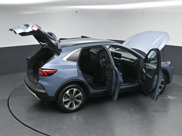 Certified 2025 Ford Escape Platinum AWD/4WD image 58