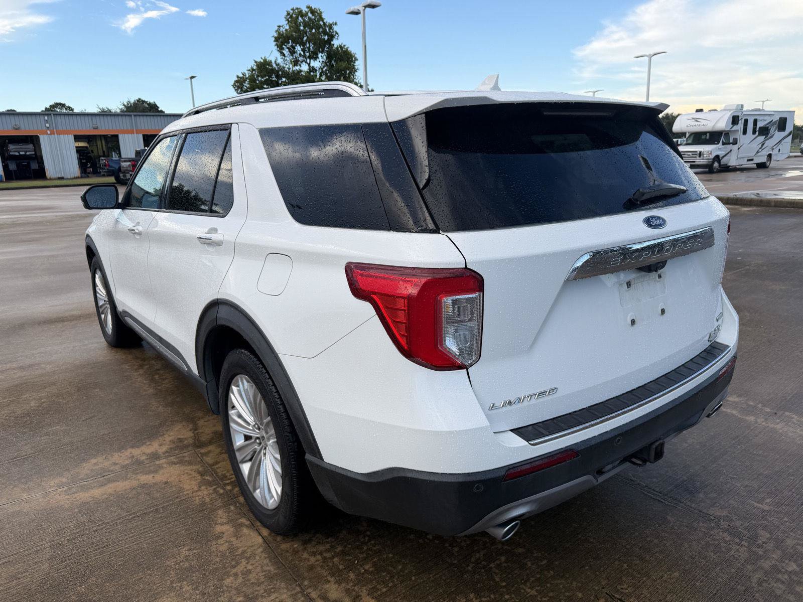 Certified 2020 Ford Explorer Limited w/ Class III Trailer Tow Package RWD image 19