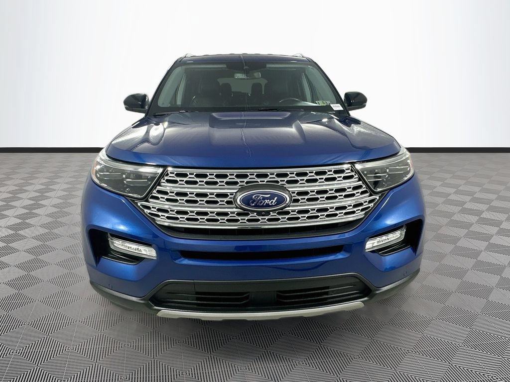 Certified 2021 Ford Explorer Limited AWD/4WD image 3