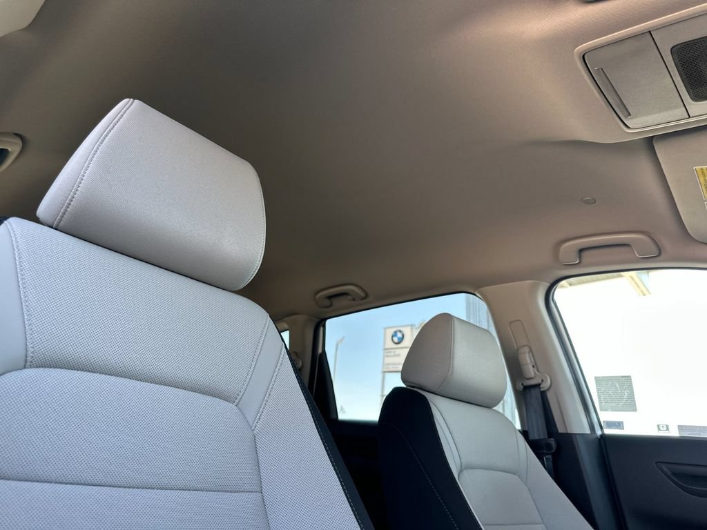 Used 2025 Honda CR-V LX image 16