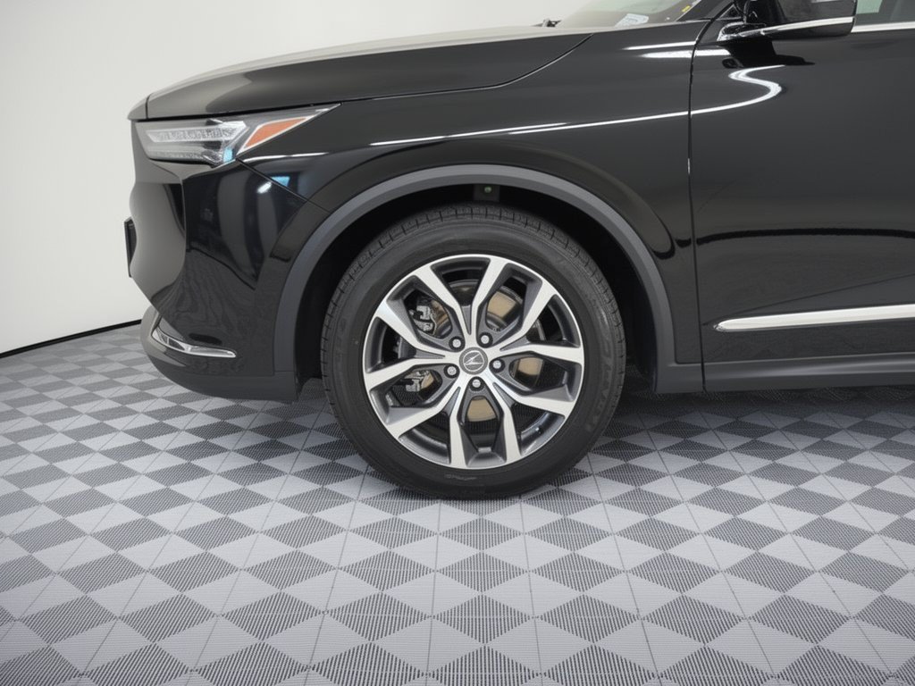 Used 2024 Acura MDX w/ Technology Package FWD image 13