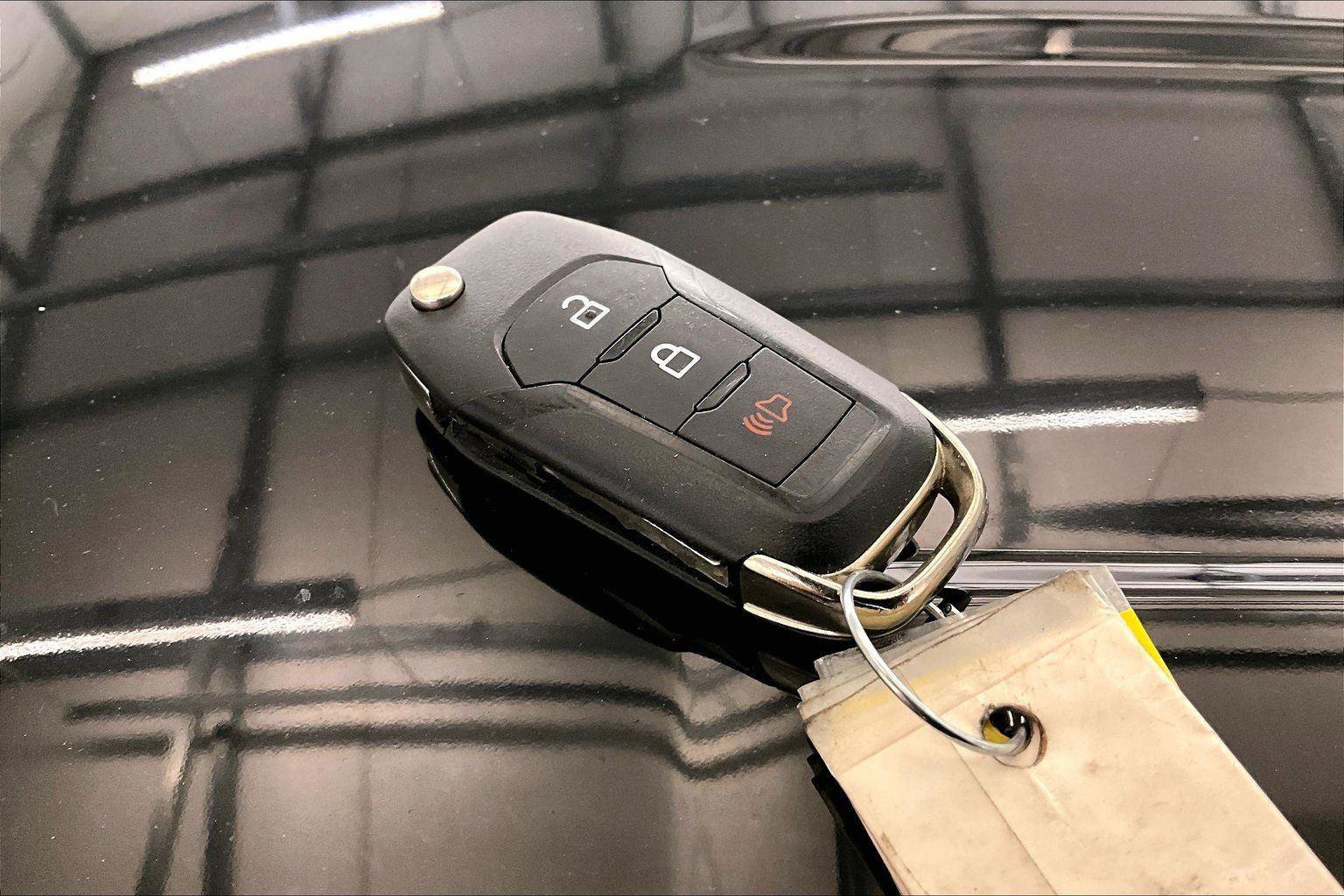 Certified 2020 Ford EcoSport S image 11