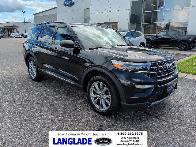 Certified 2024 Ford Explorer XLT w/ Equipment Group 202A