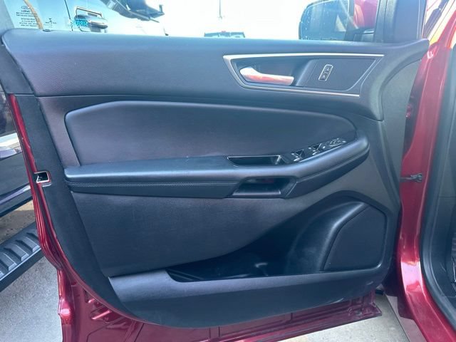 Certified 2017 Ford Edge SEL w/ Equipment Group 201A AWD/4WD image 12