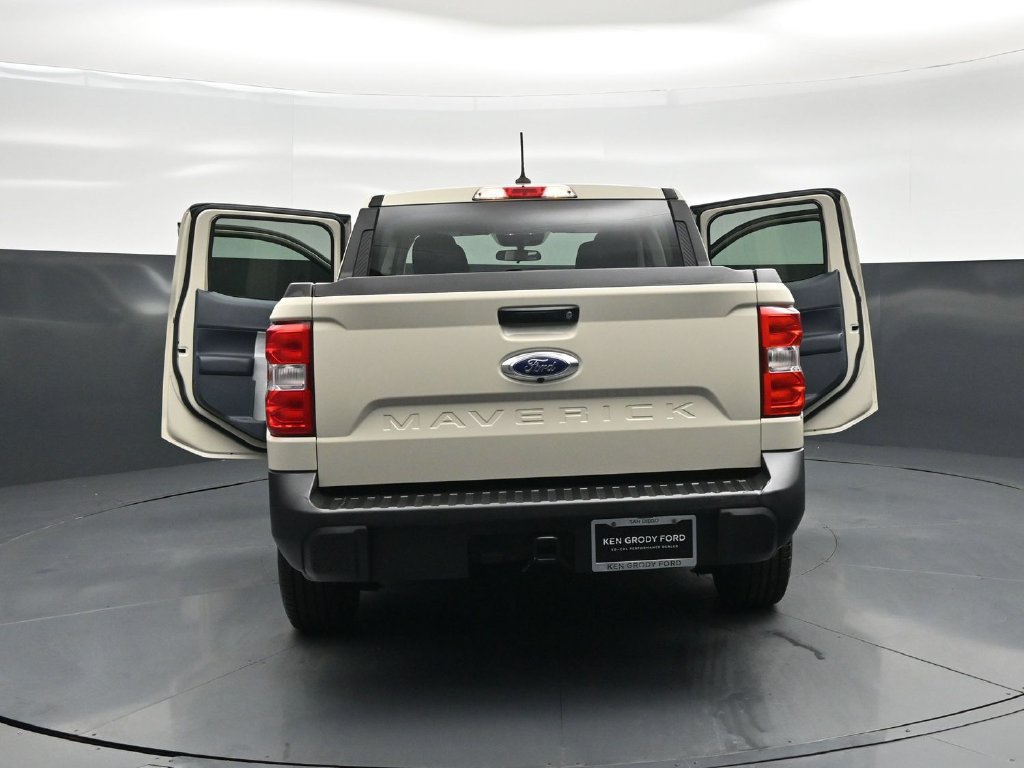 Certified 2024 Ford Maverick XLT w/ XLT Luxury Package FWD image 31