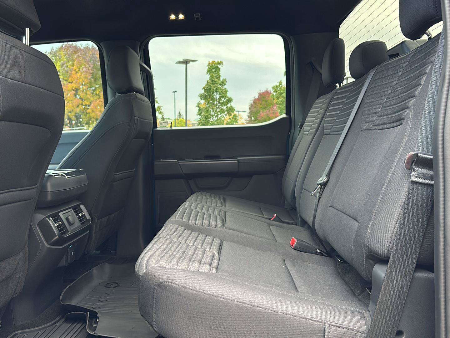 Certified 2022 Ford F150 XL w/ STX Appearance Package AWD/4WD image 23