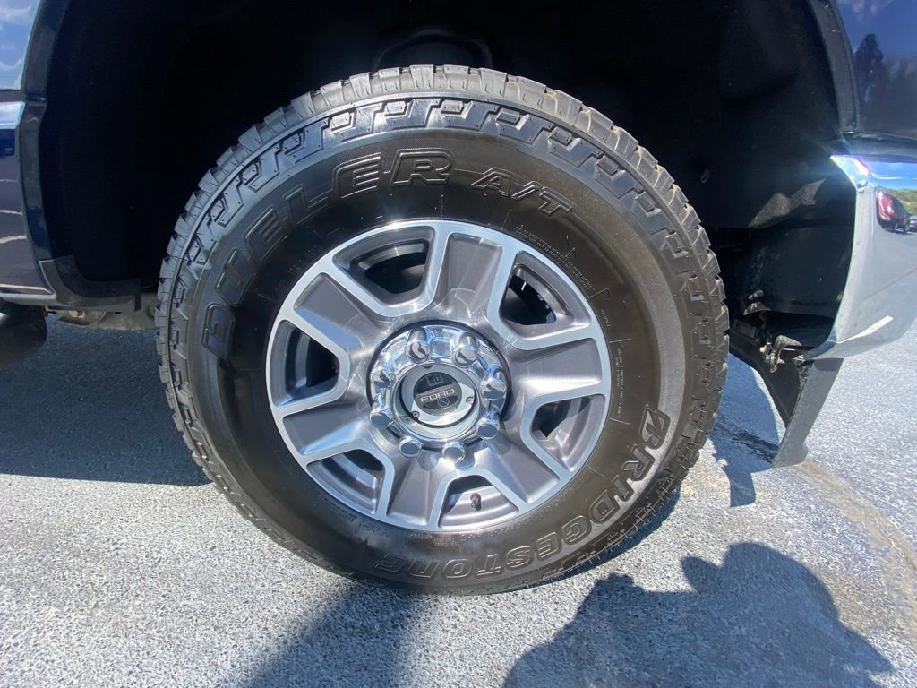 Certified 2024 Ford F250 Lariat image 28