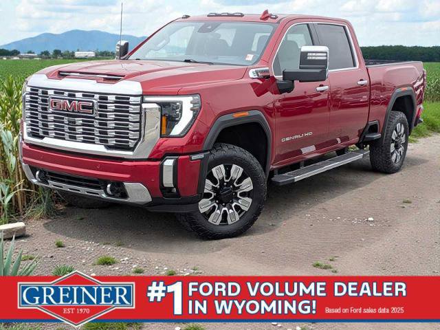 Used 2024 GMC Sierra 3500 Denali w/ Denali Reserve Package AWD/4WD image 7