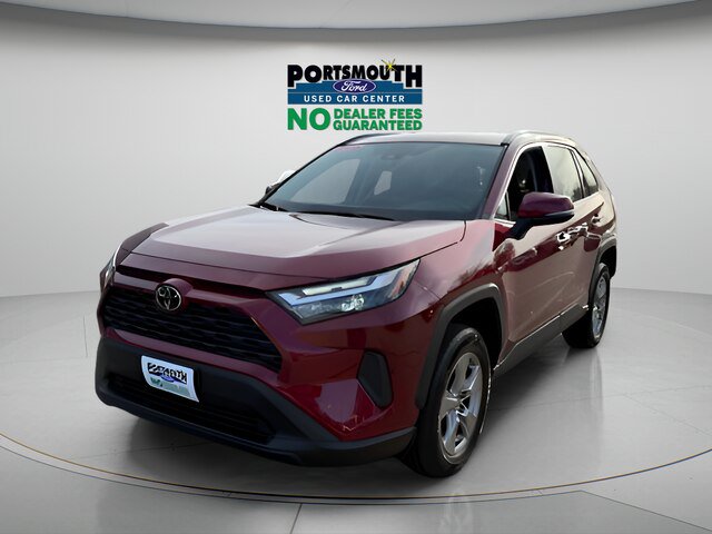Used 2023 Toyota RAV4 XLE AWD/4WD image 16